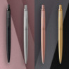 Ручка шариковая Parker JOTTER XL Monochrome Gold GT BP блистер 12 536