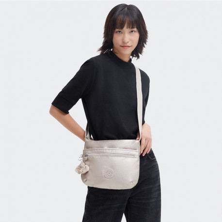 Сумка Kipling ARTO Metallic Glow (48I) K10878_48I