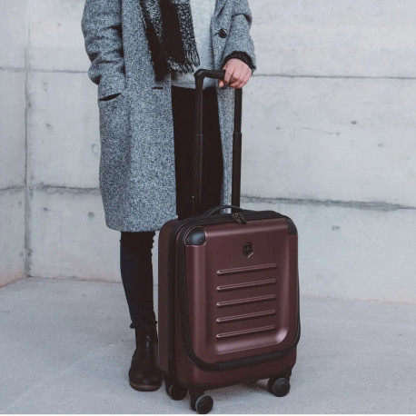 Бизнес-кейс на колесах Victorinox Travel SPECTRA 2.0/Beetroot Vt607093